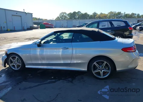 2018 Mercedes-Benz C 300 4Matic z USA, uszkodzony, nr VIN WDDWK4KB9JF752553